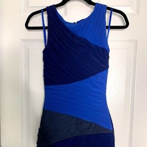 BCBG MAXAZRIA COLORBLOCK RUCHED DRESS